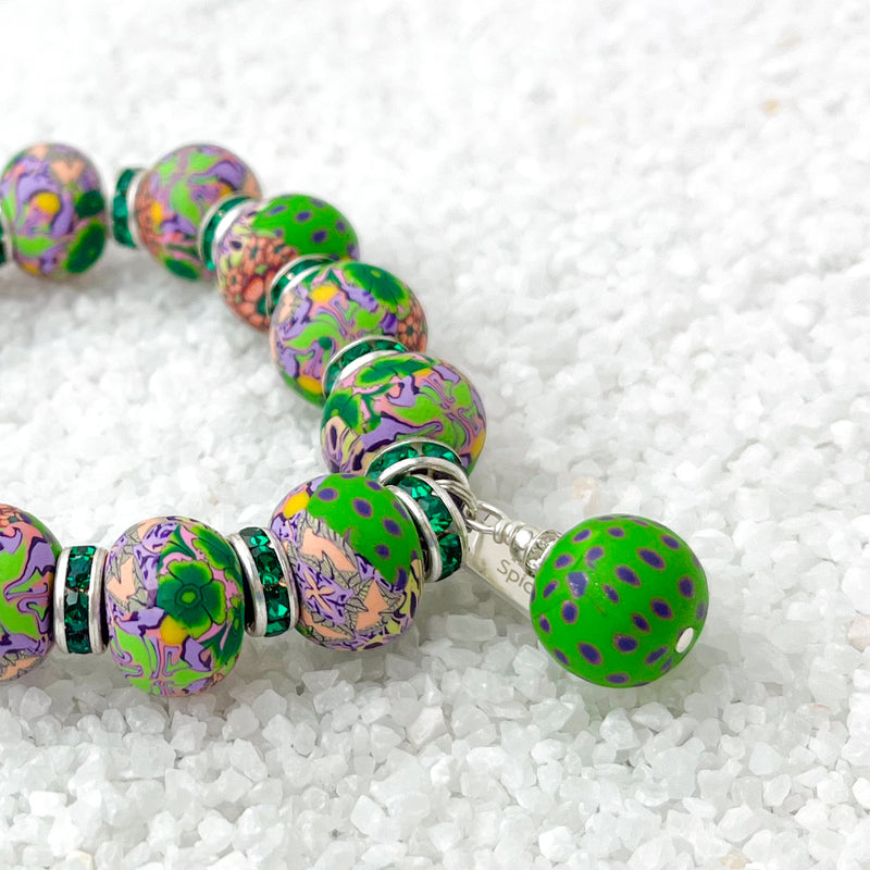 To shine with divine elegance.